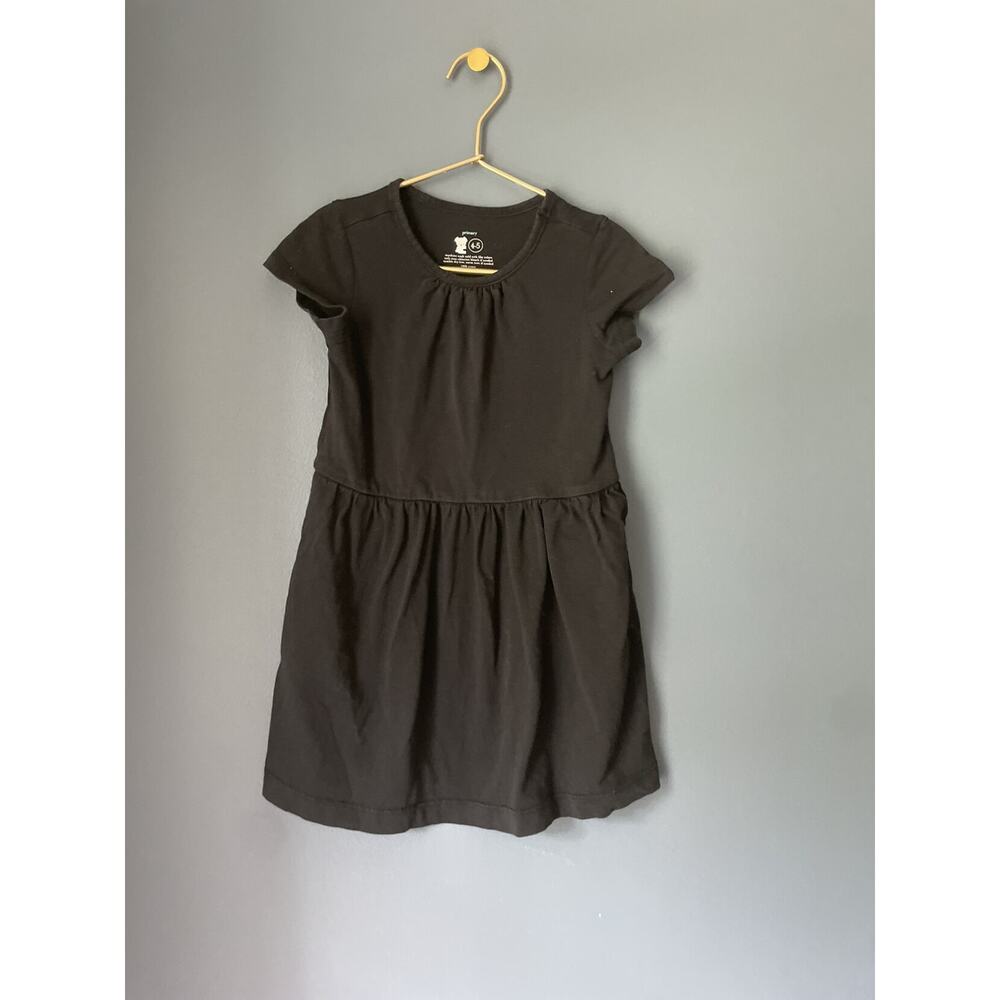 Primary Short Sleeve Black Dress‎